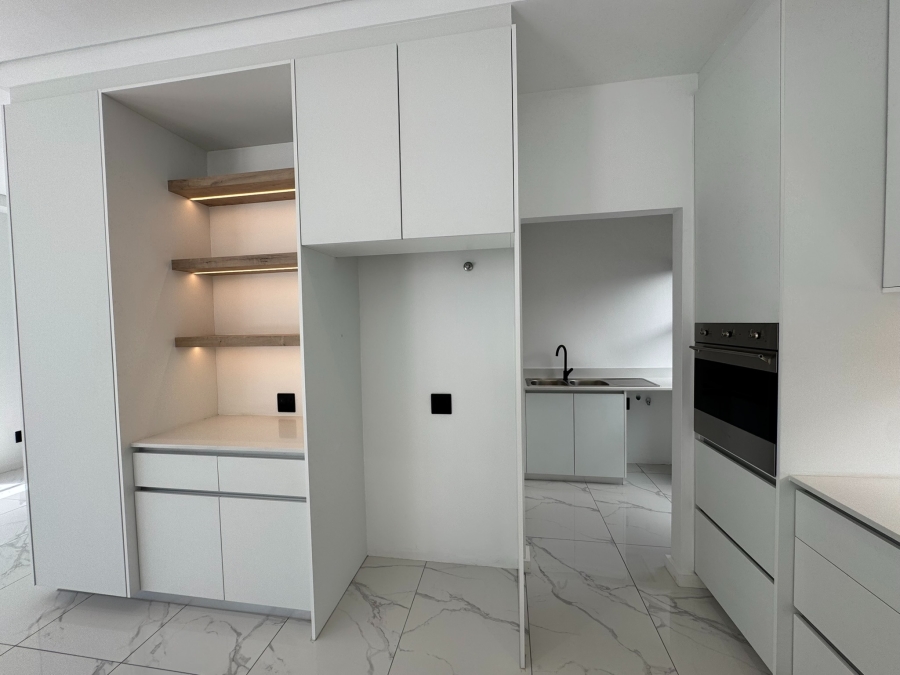 3 Bedroom Property for Sale in Sandown Western Cape